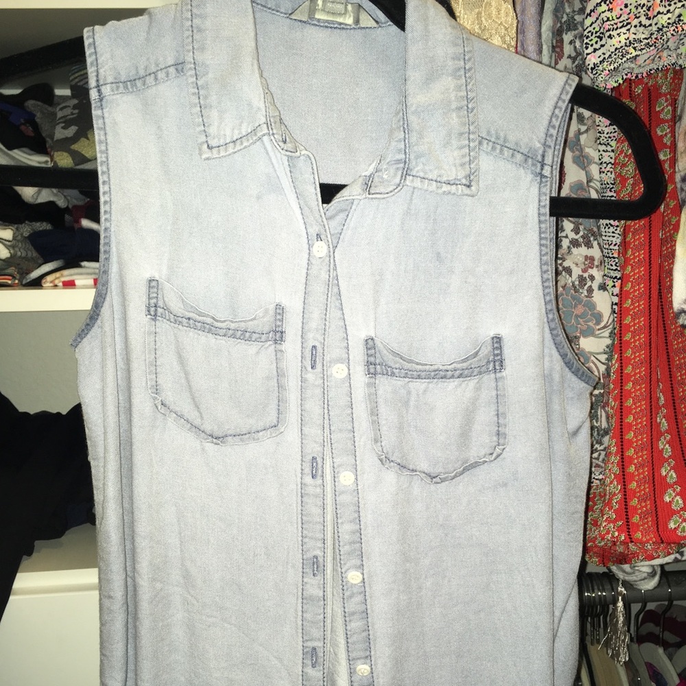 Soft denim looking tank (not denim)